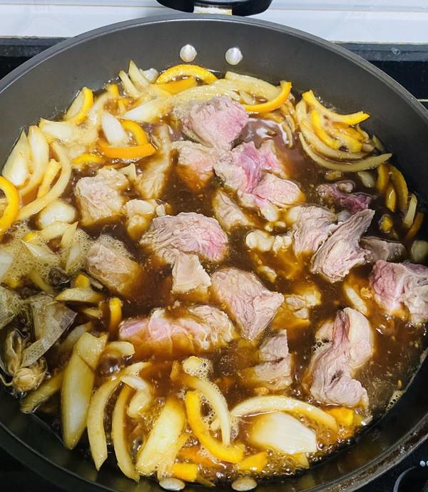 荔枝燜牛腩，好吃到扶墻走，香味繞梁三日的做法-醬香味燉菜譜