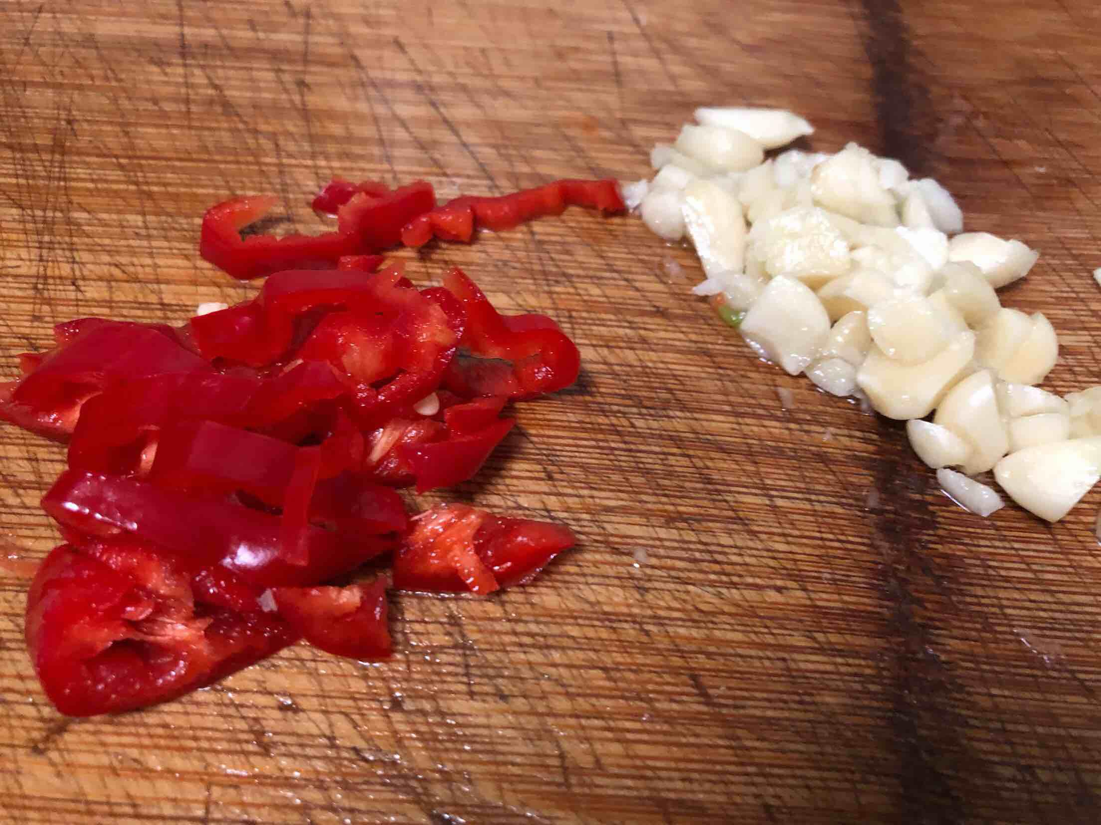 清炒油麥菜的做法-家常味炒菜譜