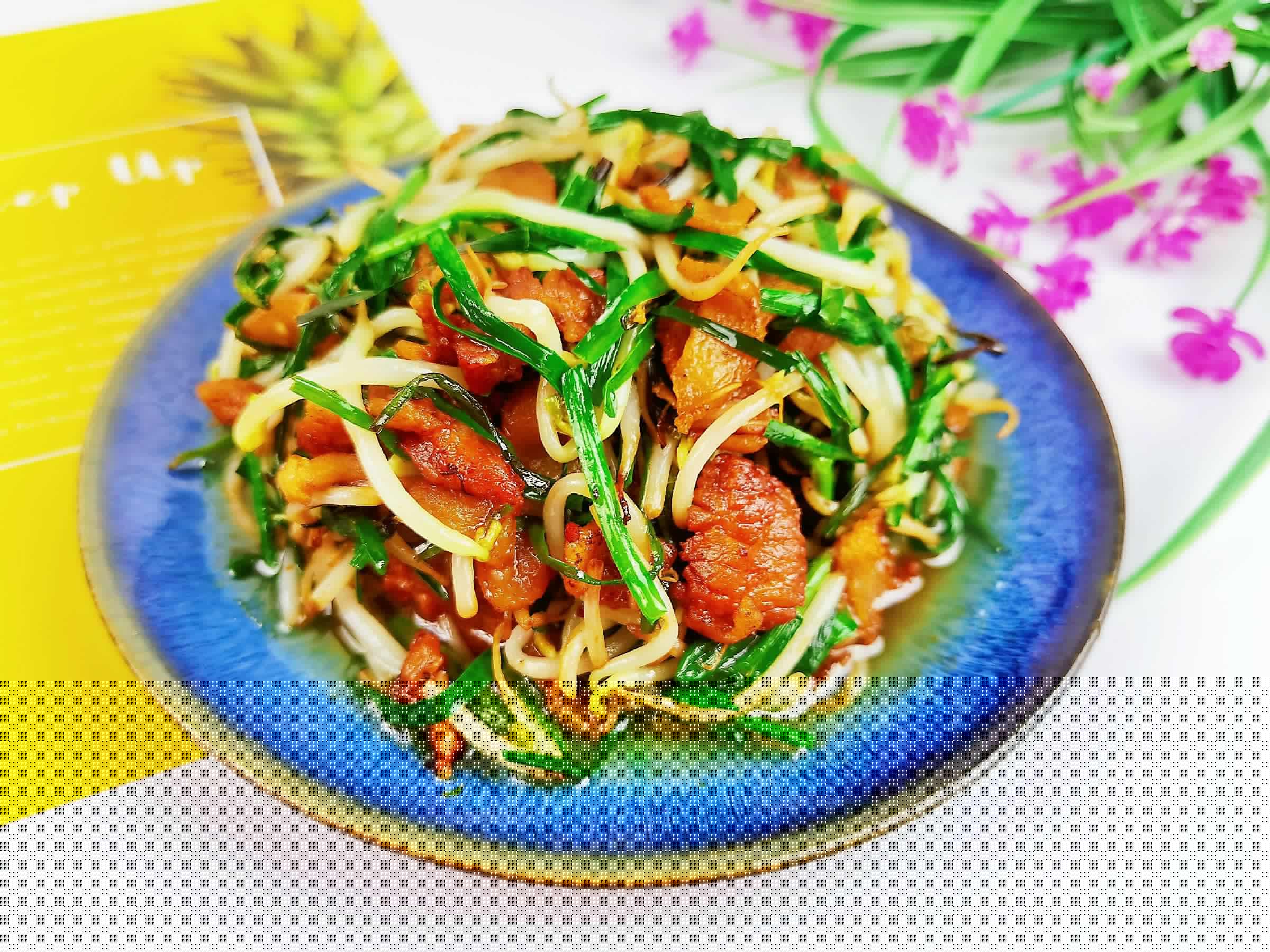 油梭子炒豆芽的做法-咸鮮味炒菜譜