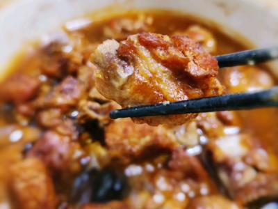 西紅柿排骨的做法-家常味燜菜譜