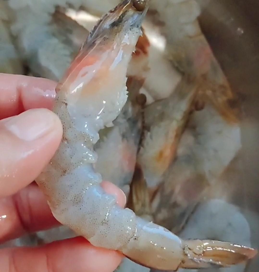 千絲萬縷蝦的做法-家常味炸菜譜