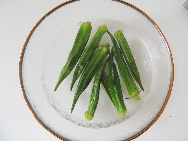 秋葵土豆泥的做法-家常味蒸菜譜