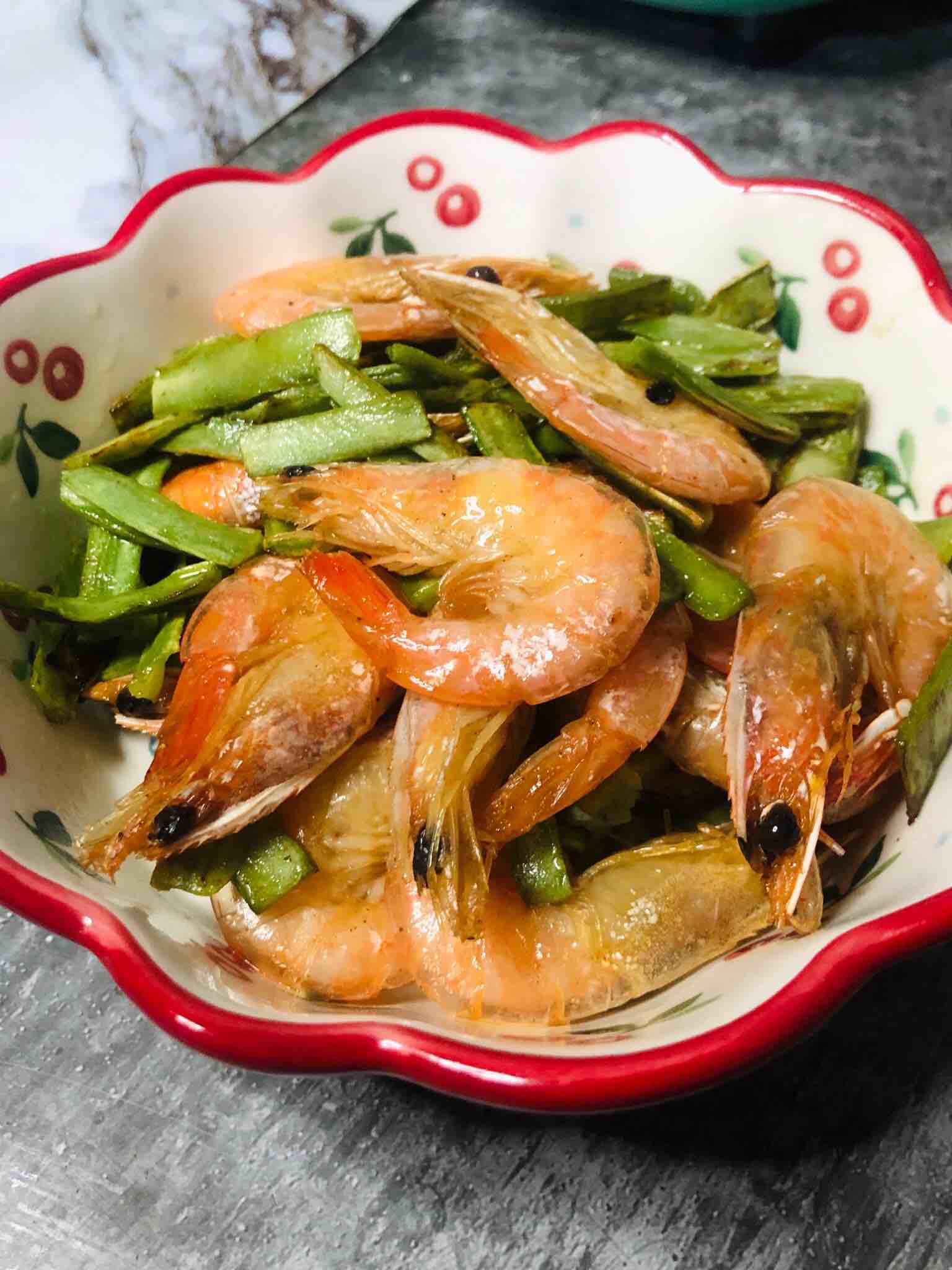 清炒貢菜紅蝦的做法-家常味炒菜譜