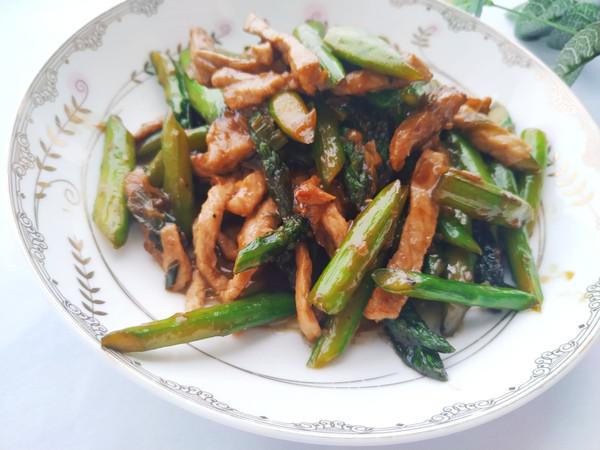 筍尖肉絲的做法-家常味炒菜譜