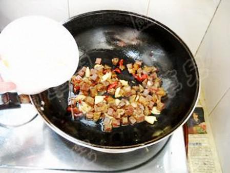 牛肉燒涼粉的做法-家常味燒菜譜