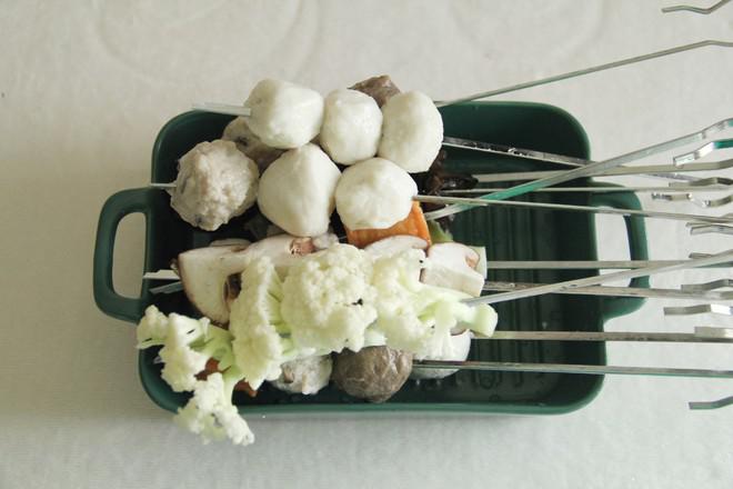 夏日麻辣串串自制更安心的做法-麻辣味煮菜譜