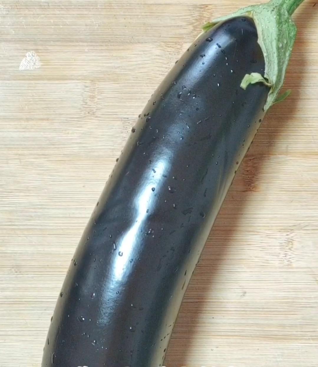 鶯啼綠映紅的做法-蒜香味拌菜譜