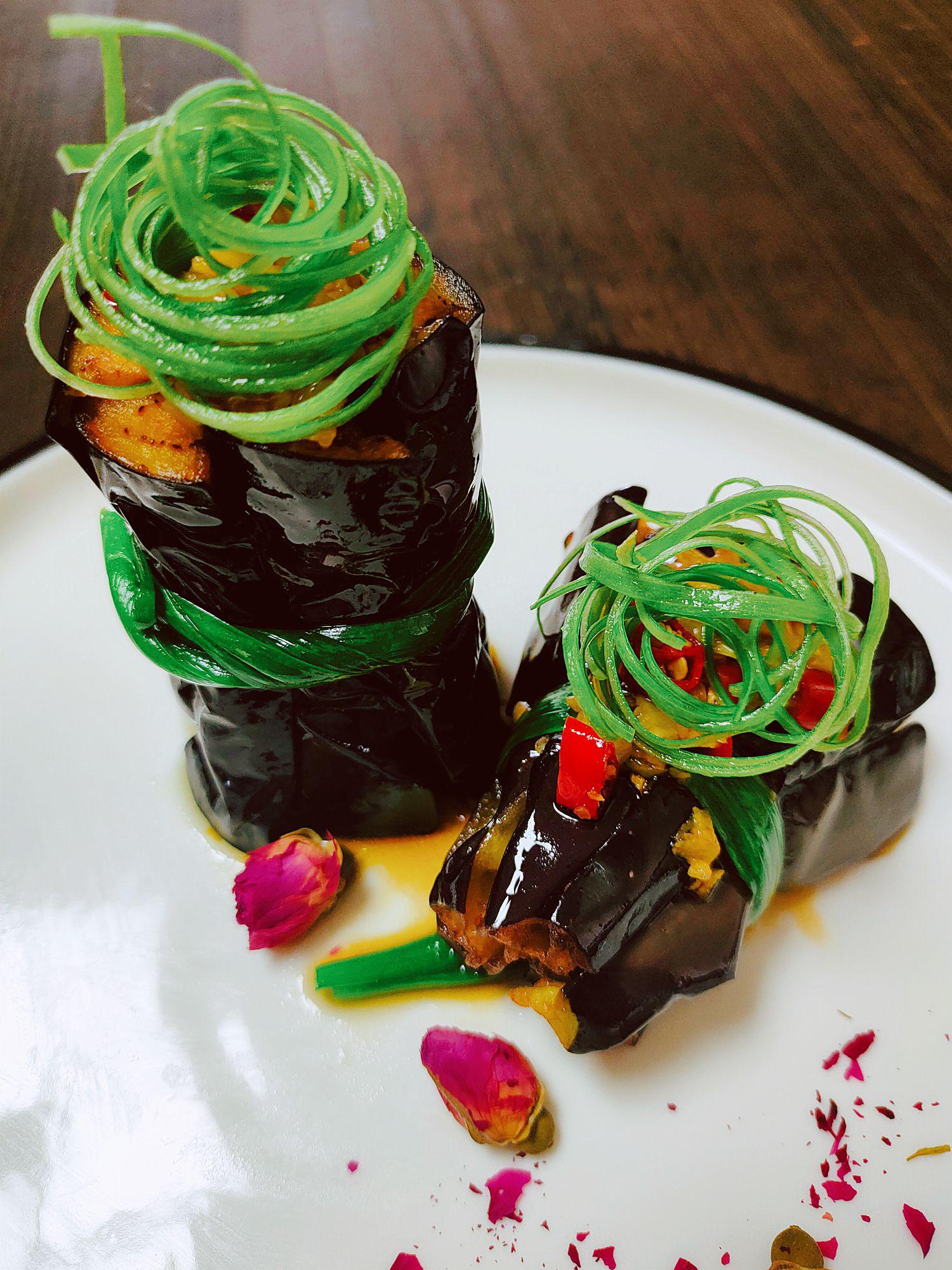 鶯啼綠映紅的做法-蒜香味拌菜譜