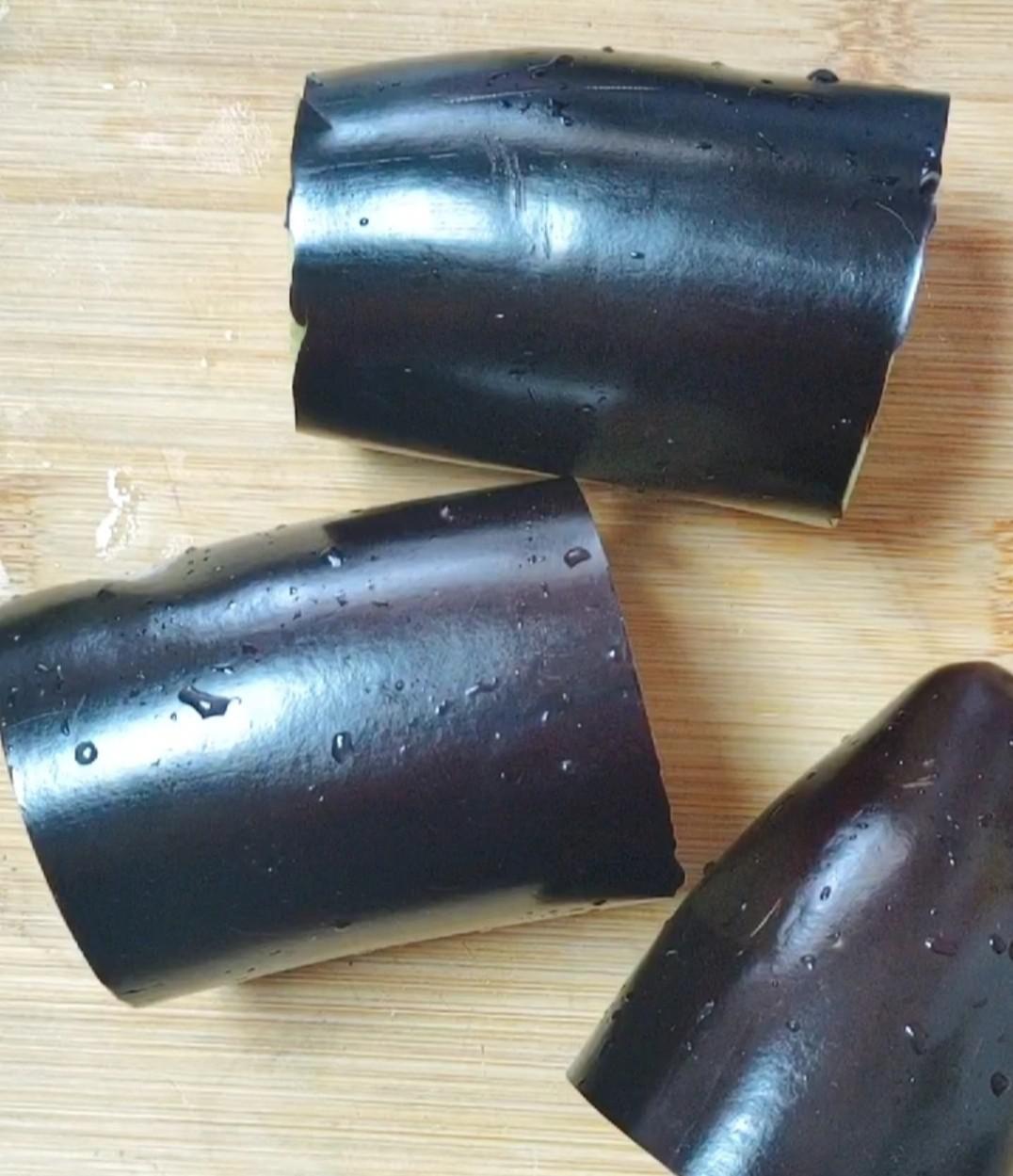 鶯啼綠映紅的做法-蒜香味拌菜譜