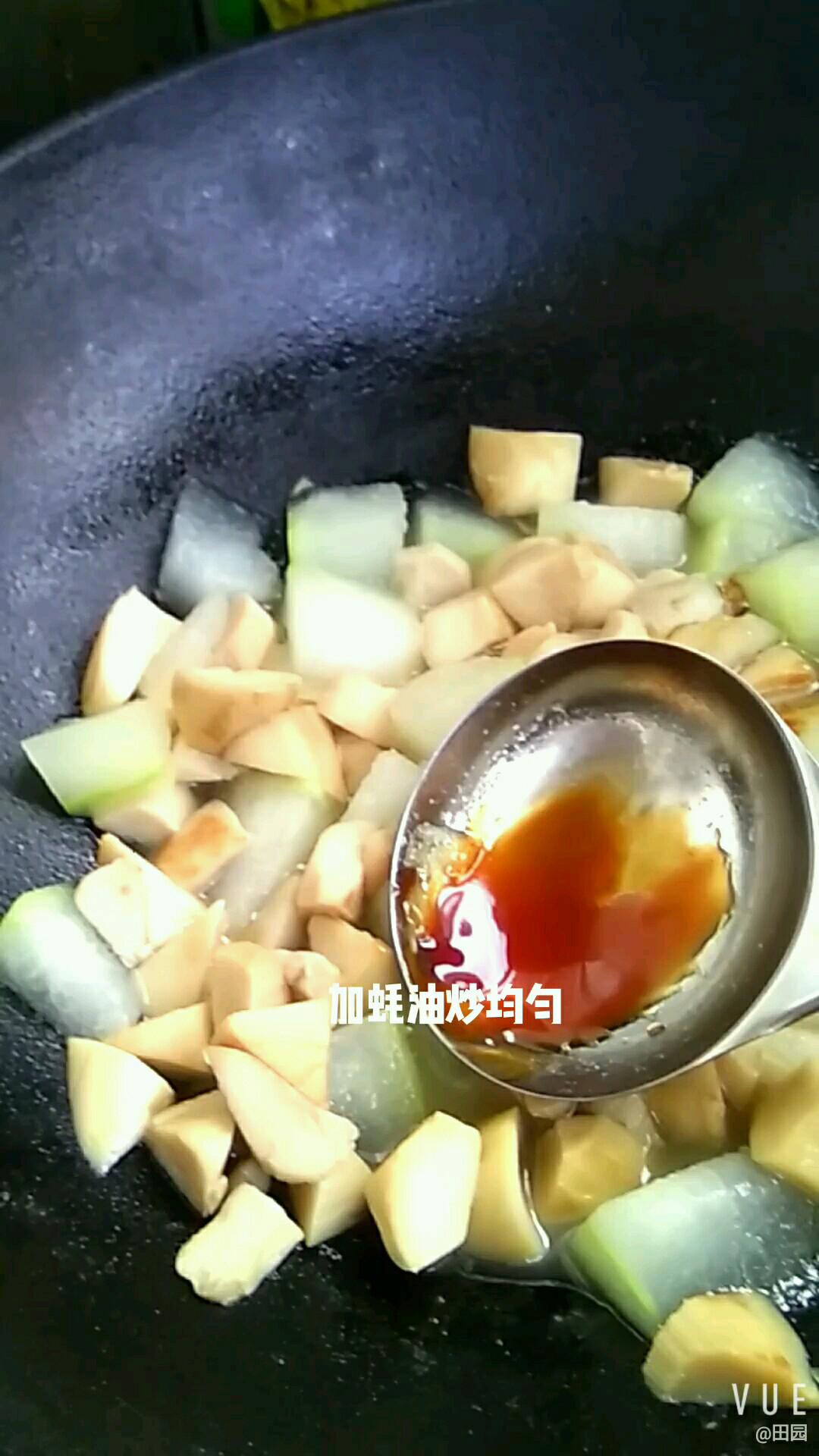 紅燒冬瓜杏鮑菇的做法-咸鮮味燒菜譜