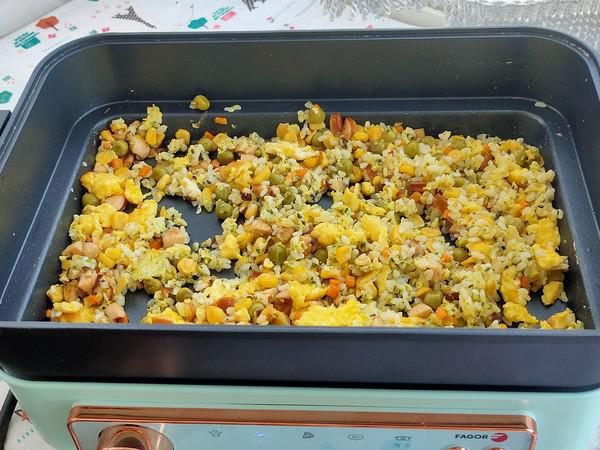 這款蛋炒飯，顏值與味道并存，不怕小朋友不愛吃飯了的做法-家常味炒菜譜