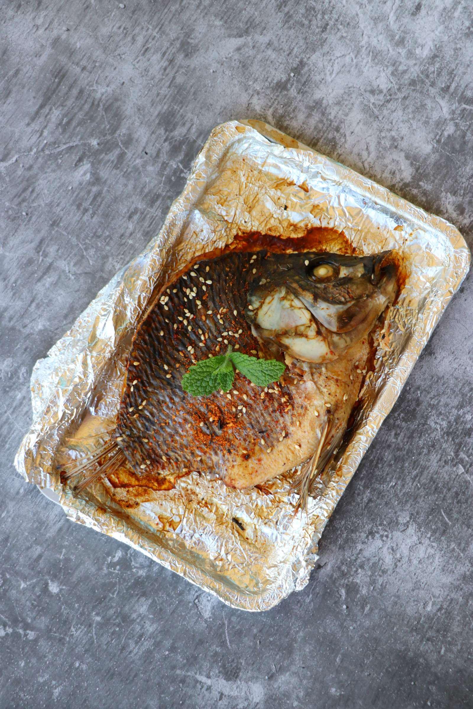 香烤羅非魚的做法-香辣味烤菜譜