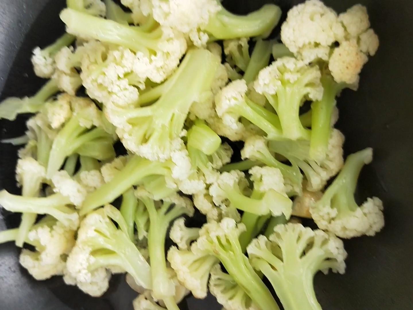 素炒青?；ú说淖龇?家常味炒菜譜