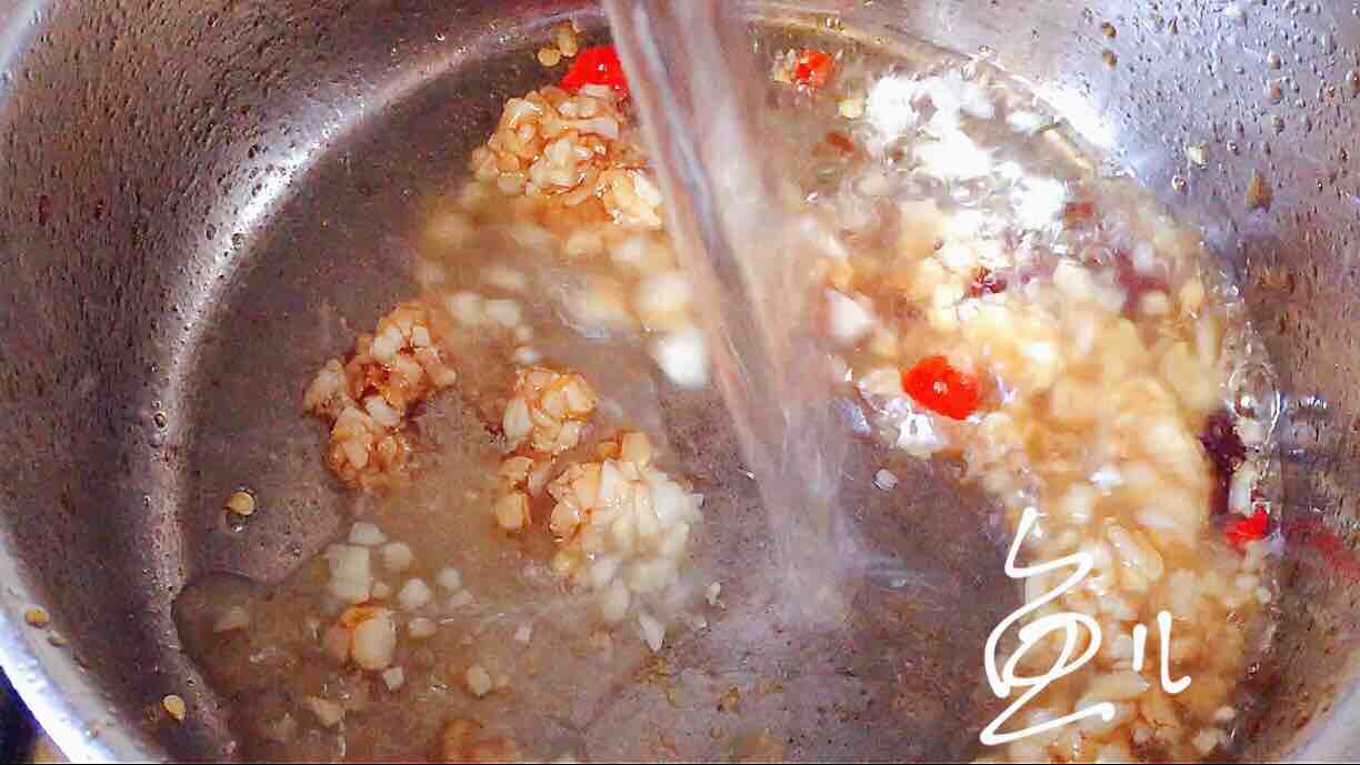 蒜蓉蠔油生菜的做法-咸鮮味炒菜譜