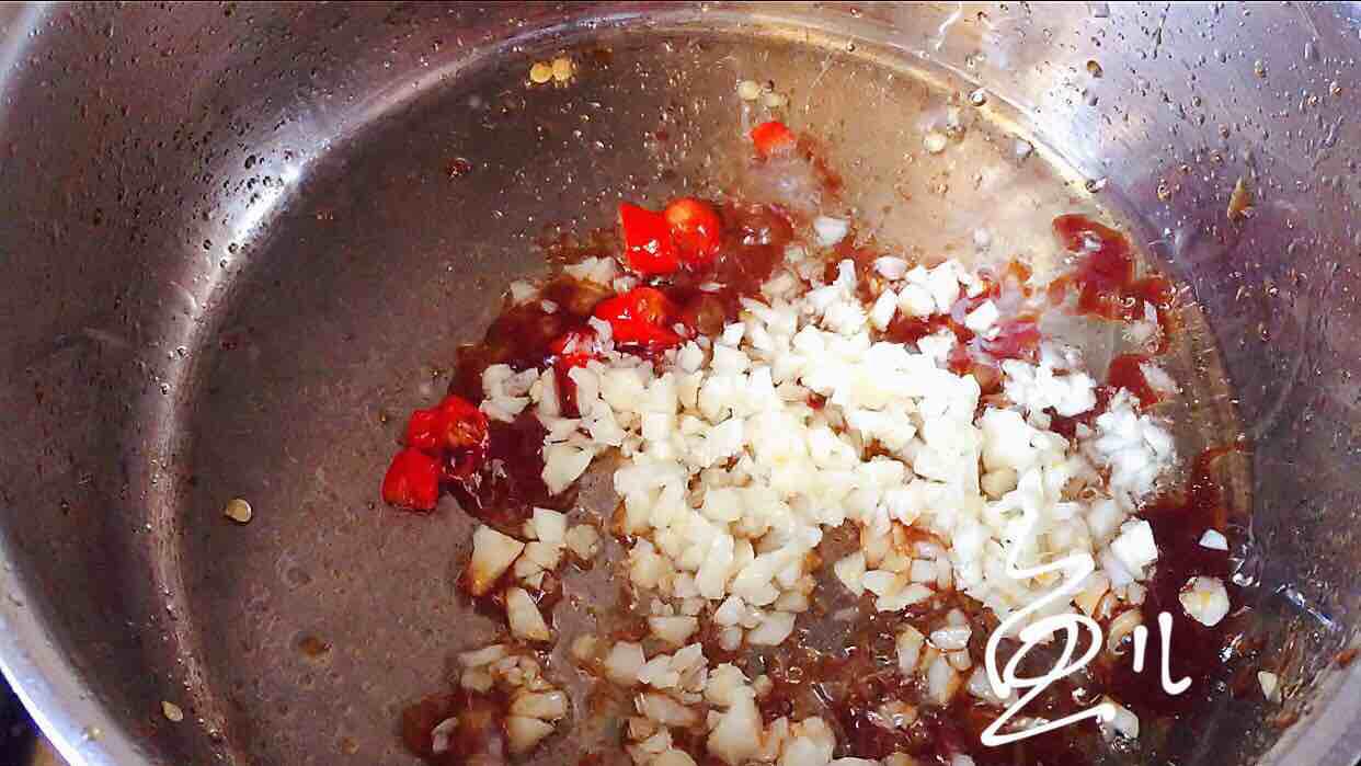 蒜蓉蠔油生菜的做法-咸鮮味炒菜譜