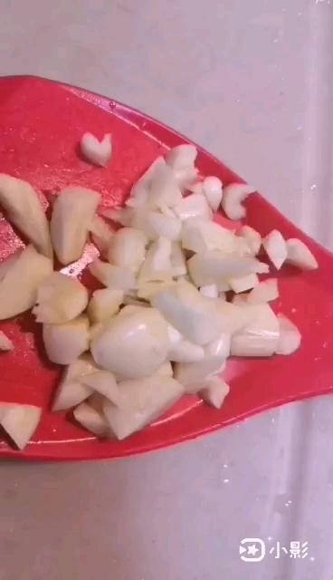 蒜泥海帶絲的做法-家常味炒菜譜