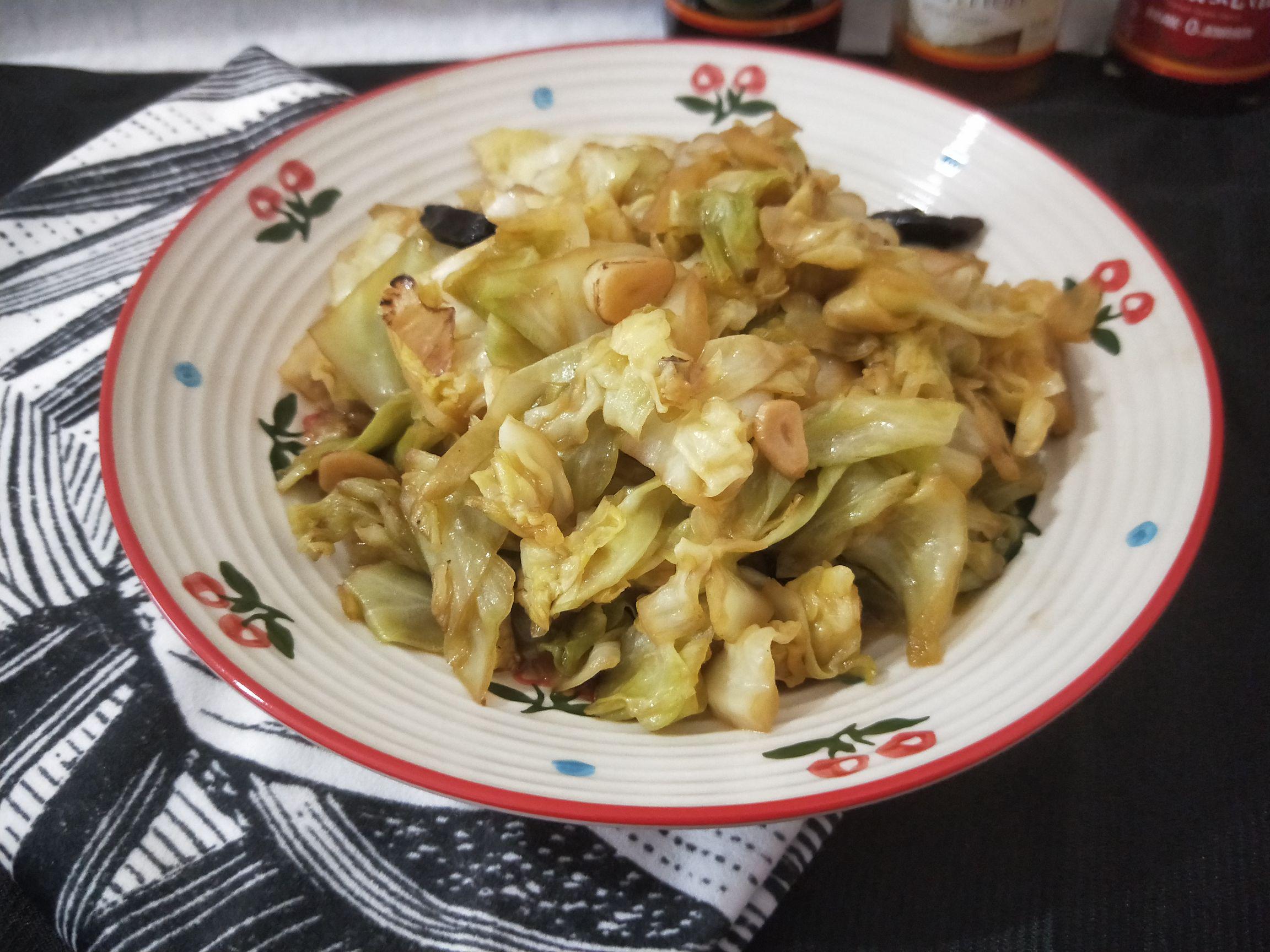 酸辣包菜的做法-酸辣味炒菜譜