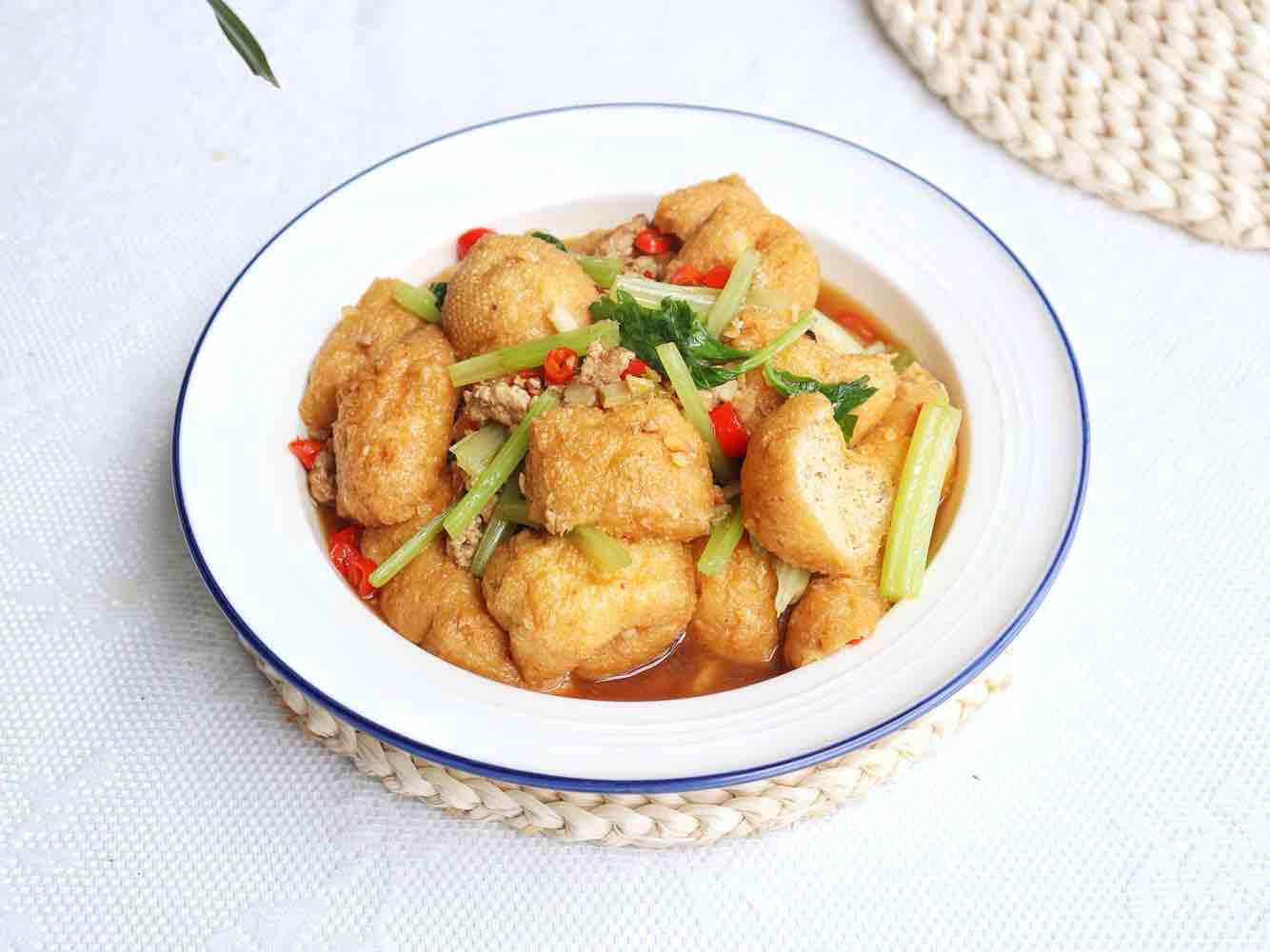 紅燒豆腐泡的做法-家常味燒菜譜