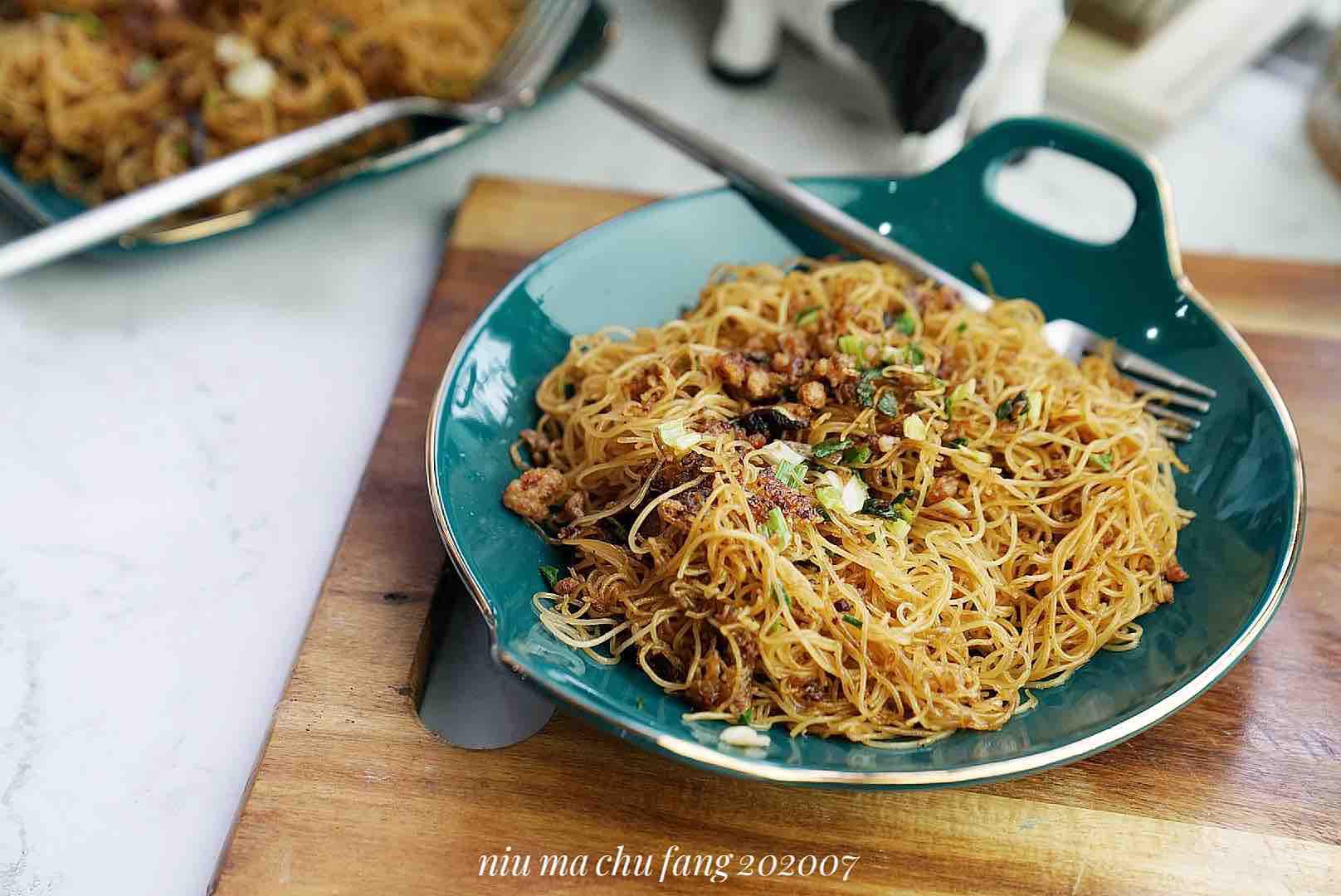 香茹肉末炒粉的做法-家常味炒菜譜