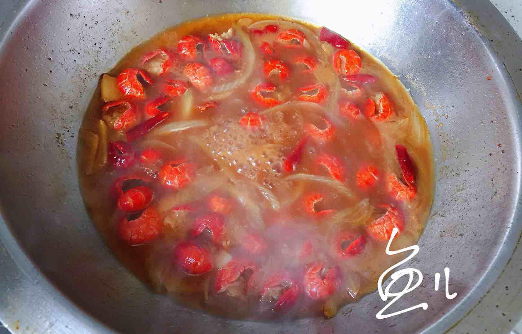 香辣龍蝦尾的做法-香辣味炒菜譜