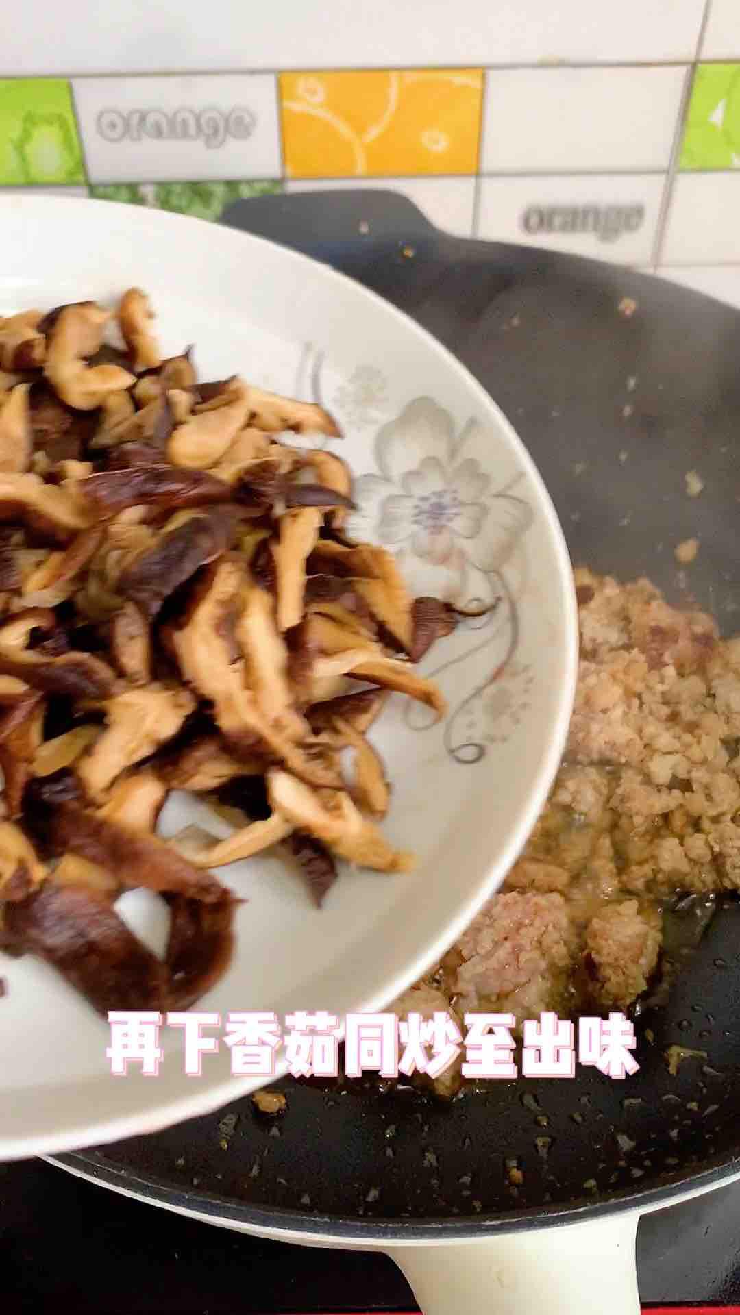 香茹肉末炒粉的做法-家常味炒菜譜