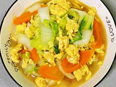 孕婦食譜小白菜炒雞蛋，清新不油膩，營養成分又身心健康～的作法-家常味燒菜譜