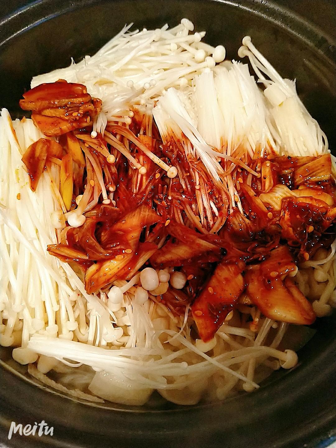 啤酒砂鍋雞翅煲的做法-咸鮮味燉菜譜