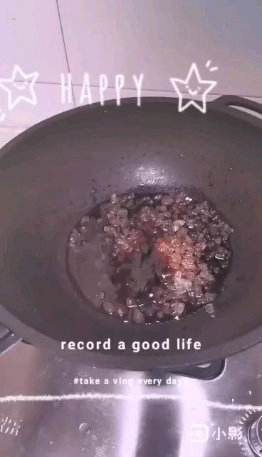 糖醋花生米的做法-酸甜味燒菜譜