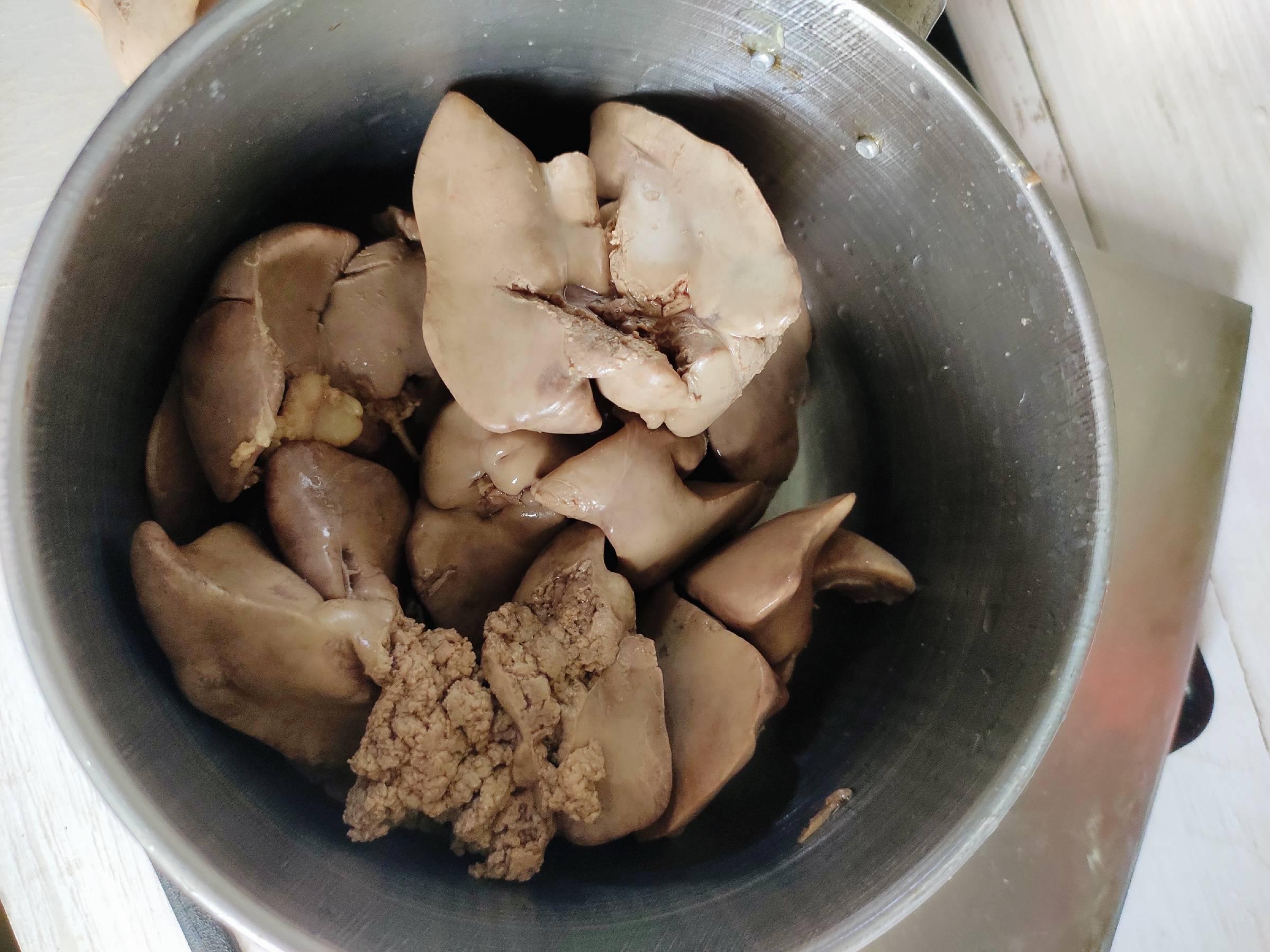 啤酒燒雞肝的做法-豆瓣味燒菜譜