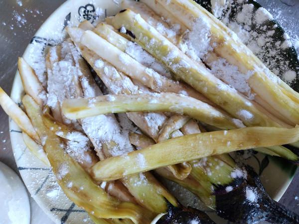 炸茄子的做法-家常味炸菜譜