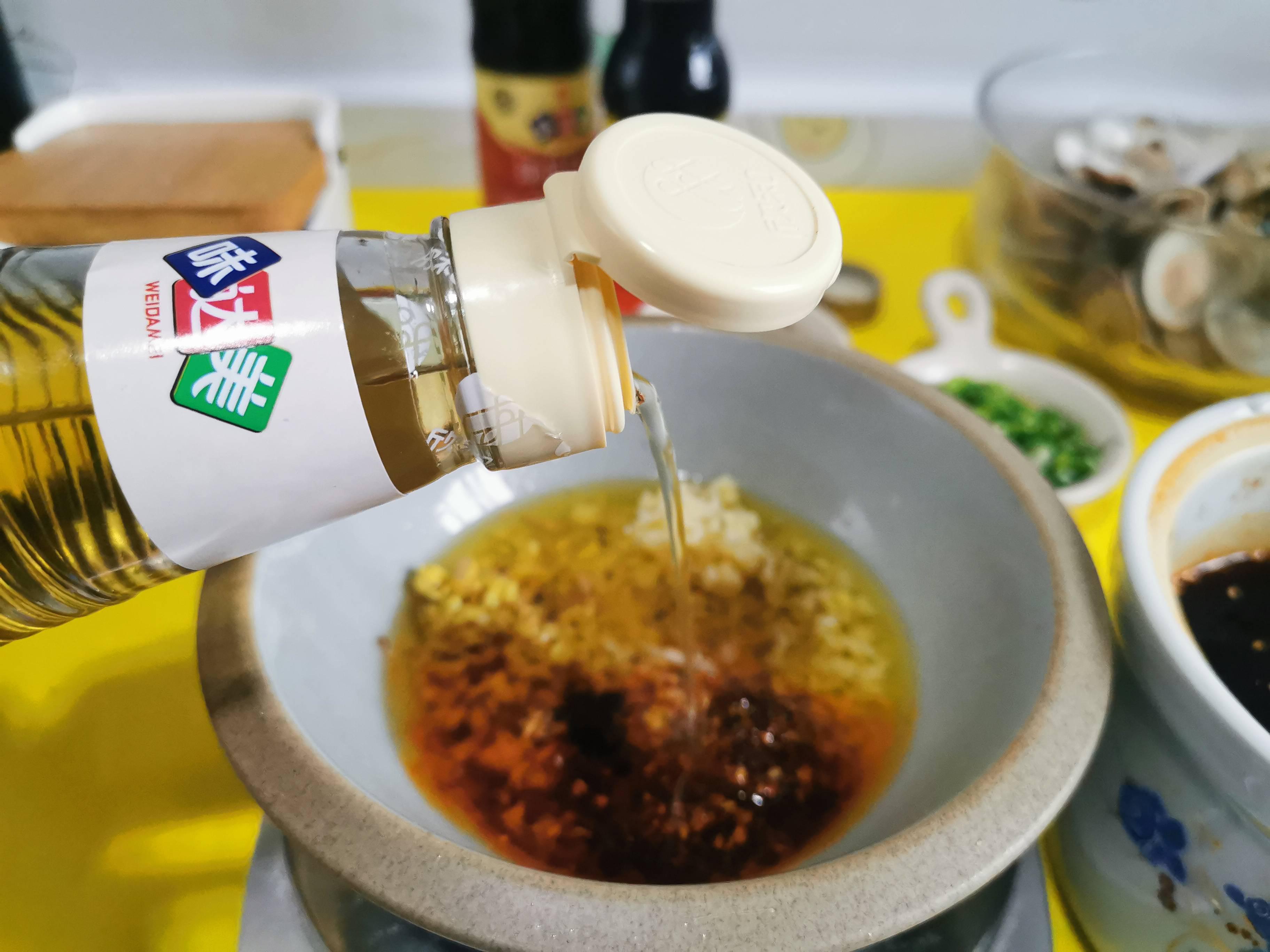 涼拌花蛤的做法-香辣味拌菜譜