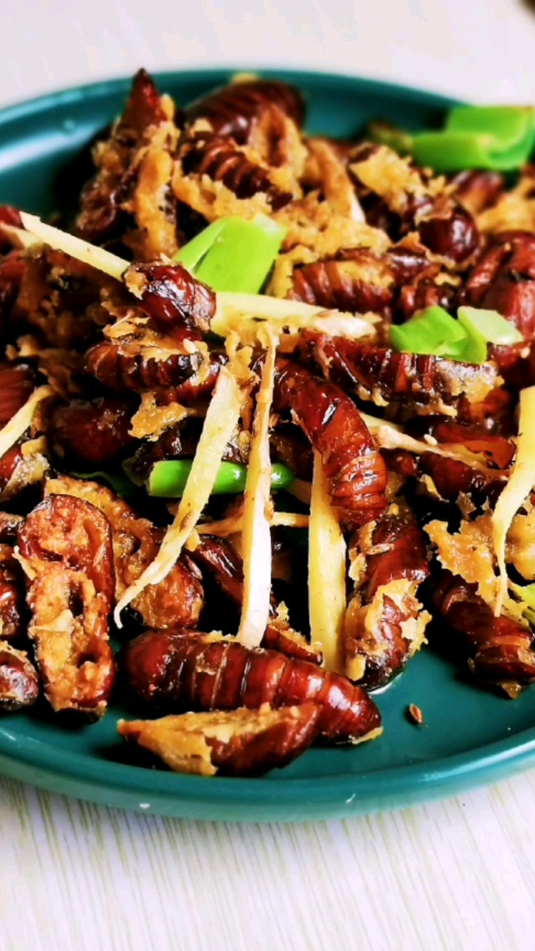 干煸蟬蛹（燒烤味兒）的做法-其它口味干煸菜譜