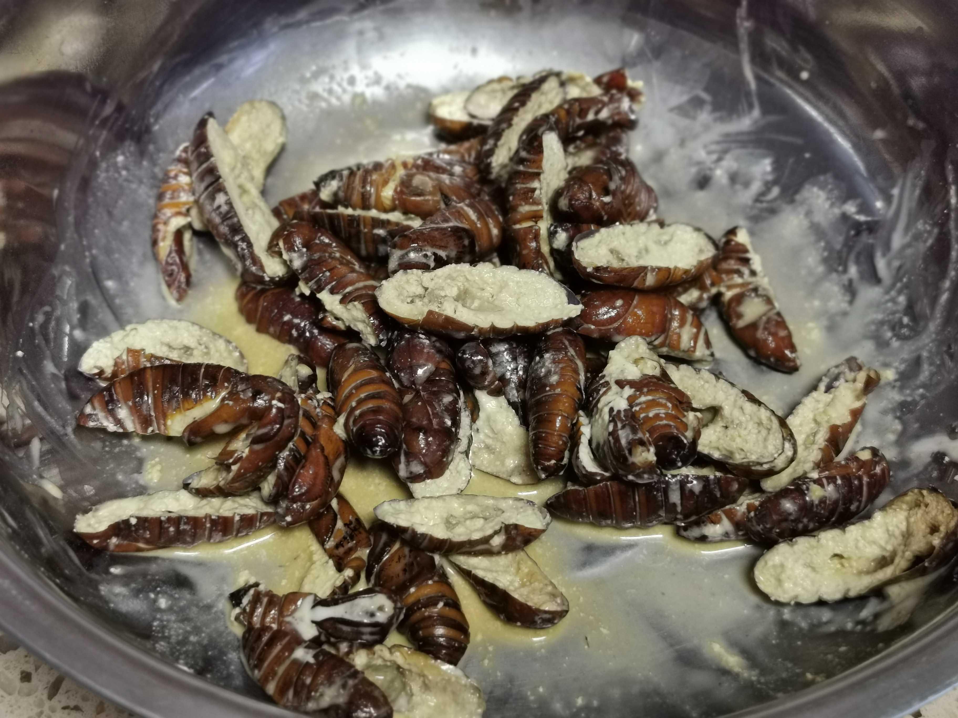 干煸蟬蛹（燒烤味兒）的做法-其它口味干煸菜譜