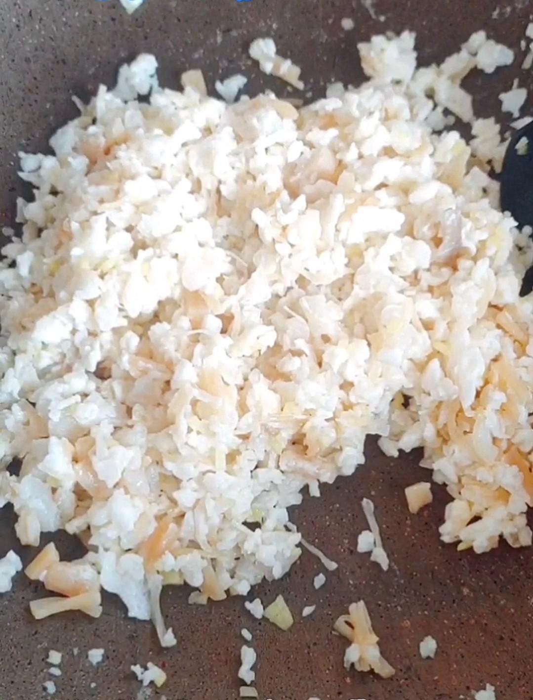 葷版《賽螃蟹》的做法-其它口味炒菜譜