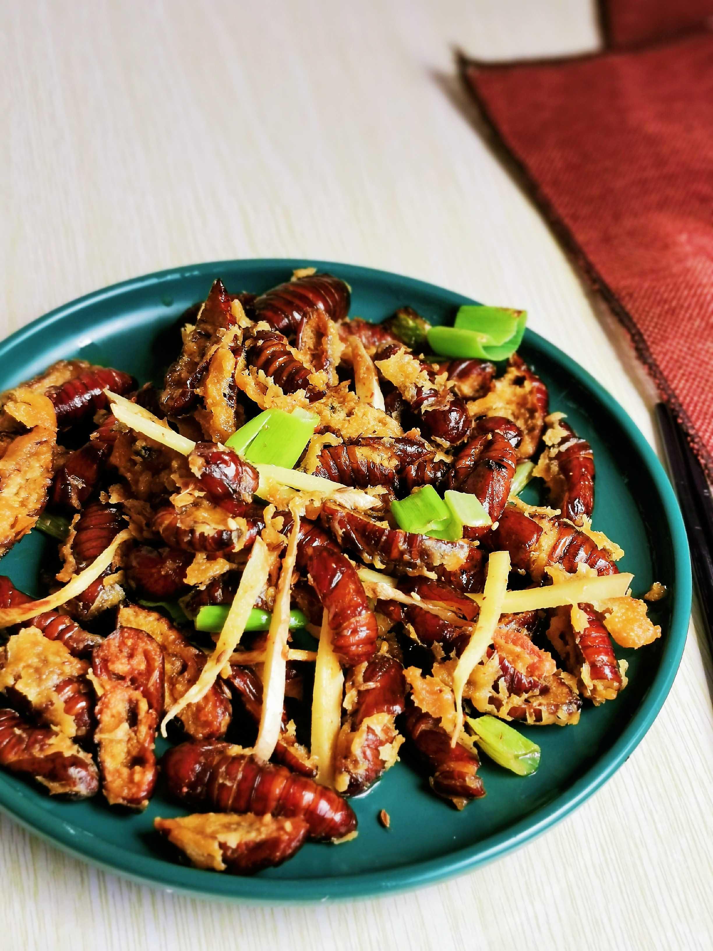 干煸蟬蛹（燒烤味兒）的做法-其它口味干煸菜譜