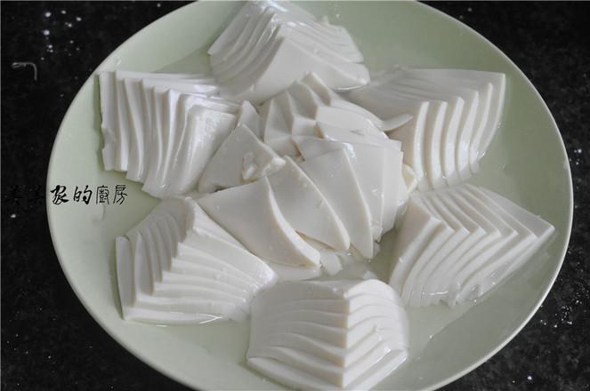 內(nèi)脂豆腐蒸皮蛋的做法-家常味蒸菜譜