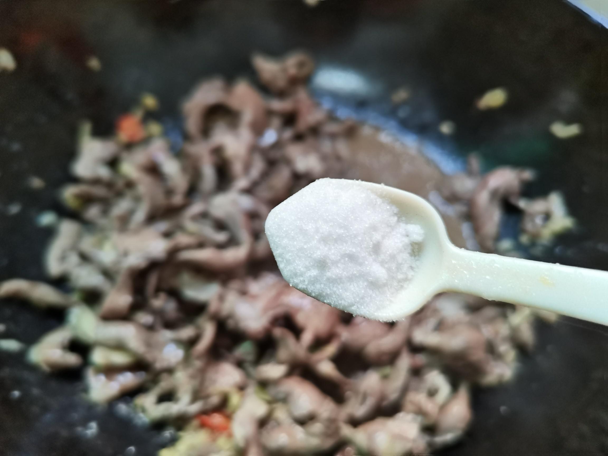 家常版“爆炒豬心”的做法-家常味炒菜譜