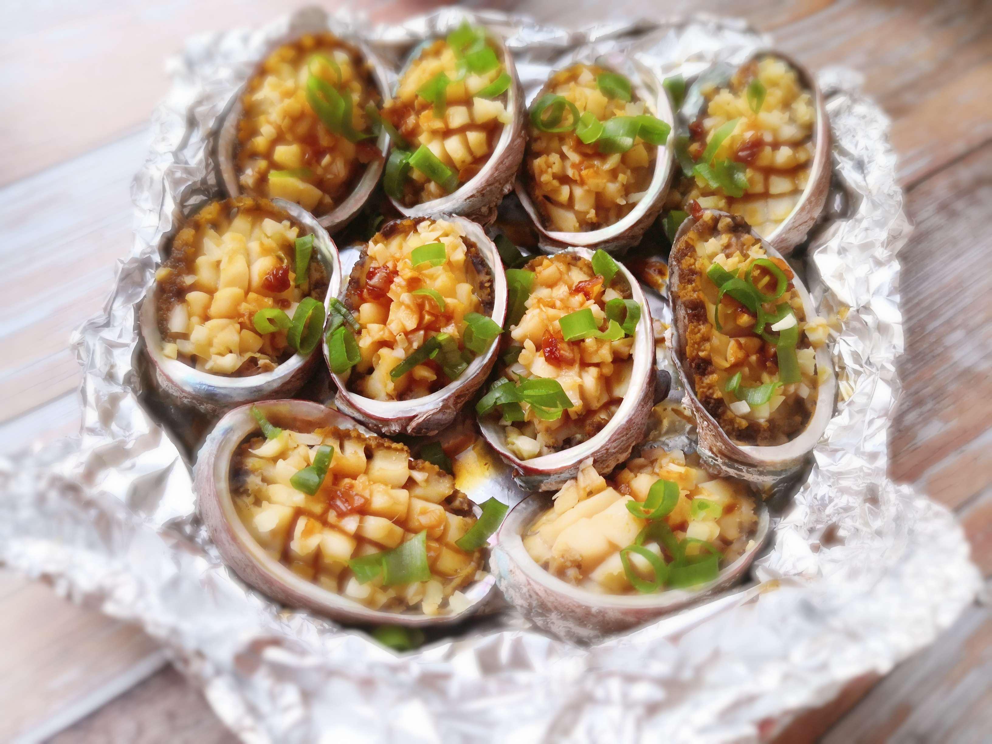 烤鮑魚的做法-咸鮮味燒菜譜