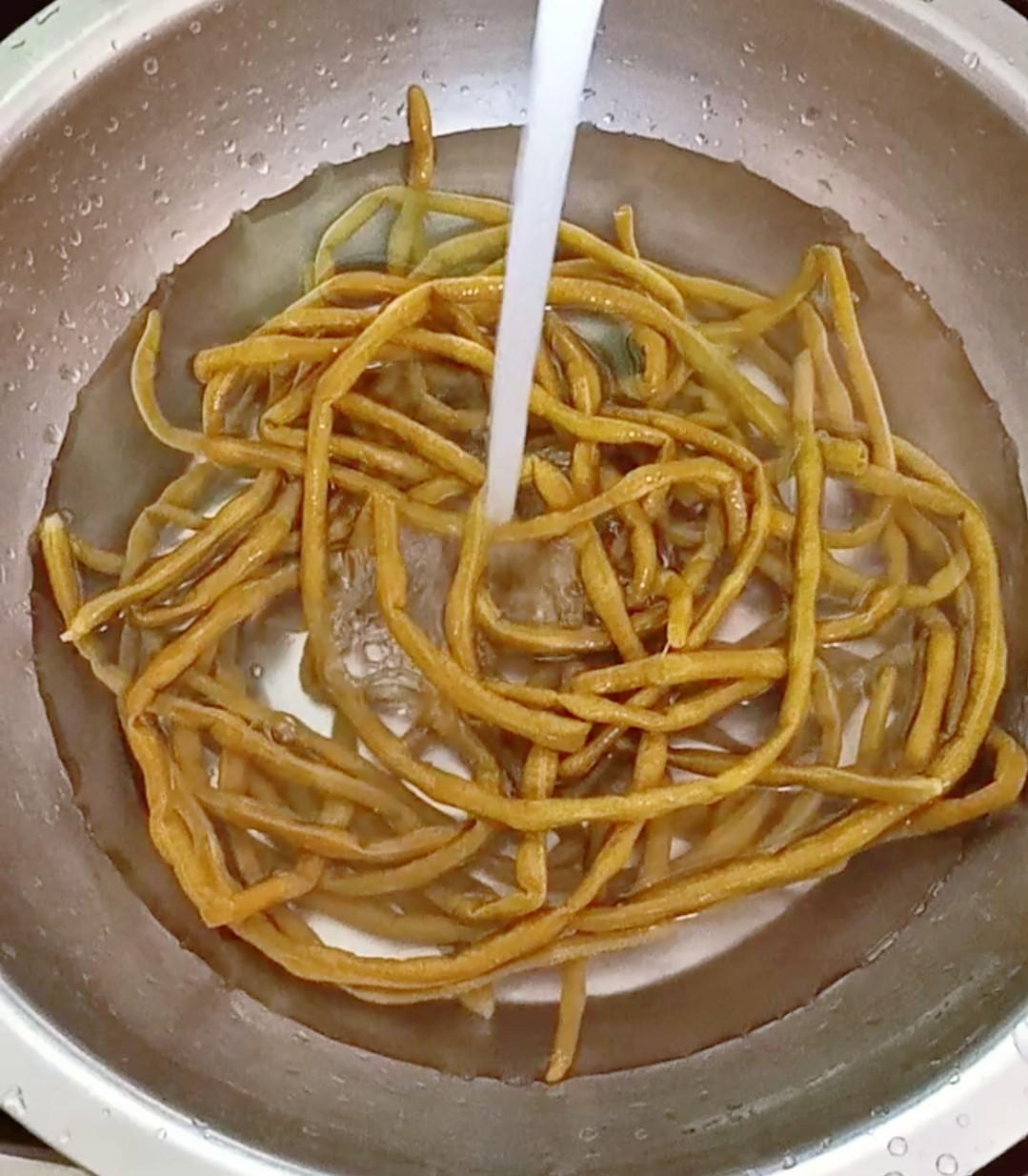 蒜香酸豆角的做法-酸辣味炒菜譜