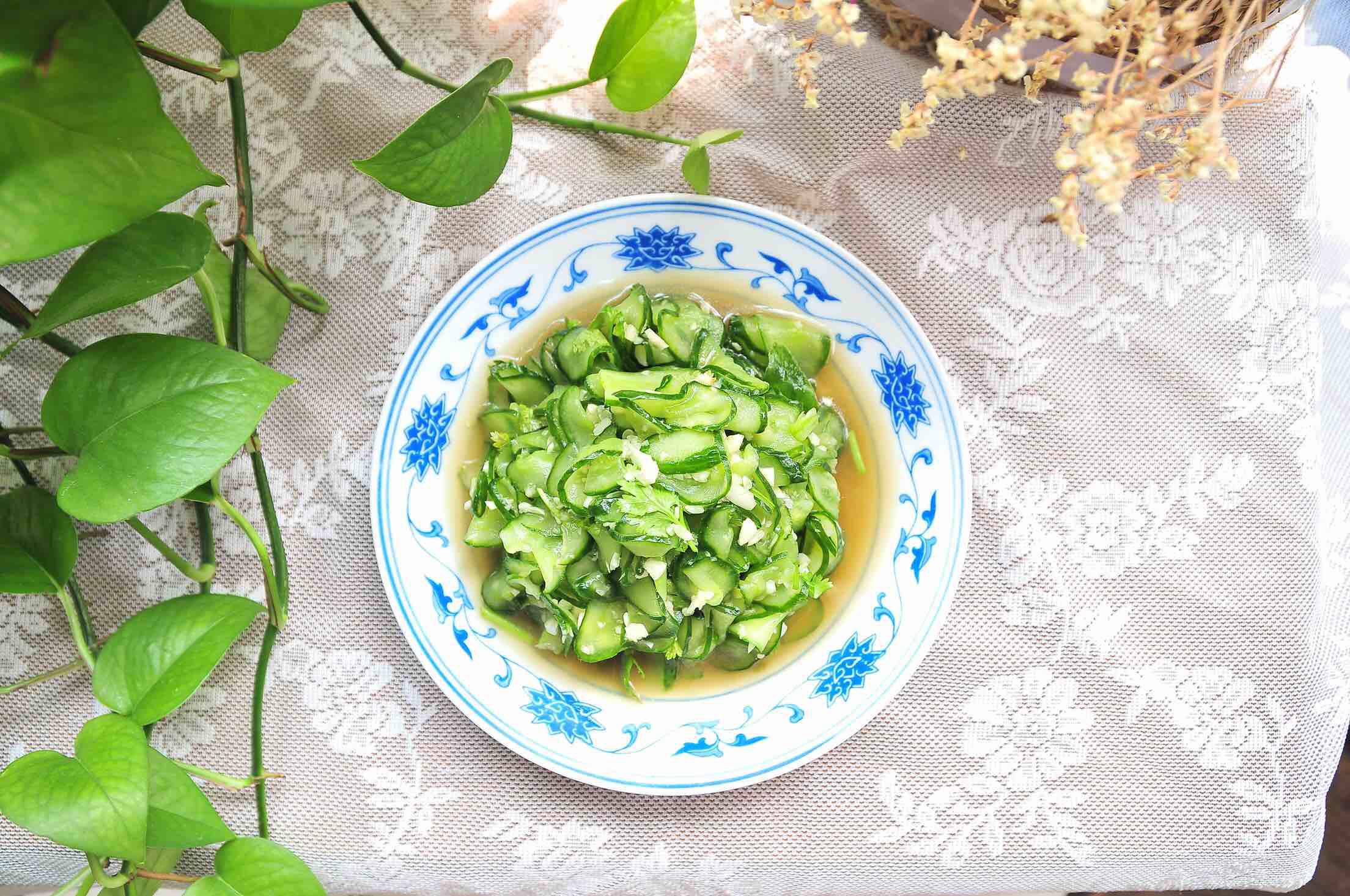 涼拌黃瓜的做法-酸甜味拌菜譜