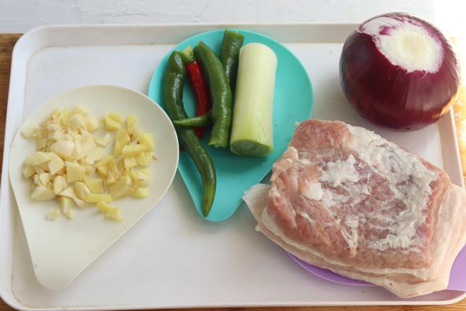 五花肉鹵蛋的做法-五香味燉菜譜