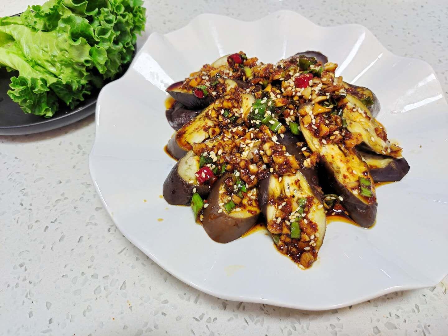 解暑開胃的涼拌茄子的做法-咸鮮味蒸菜譜