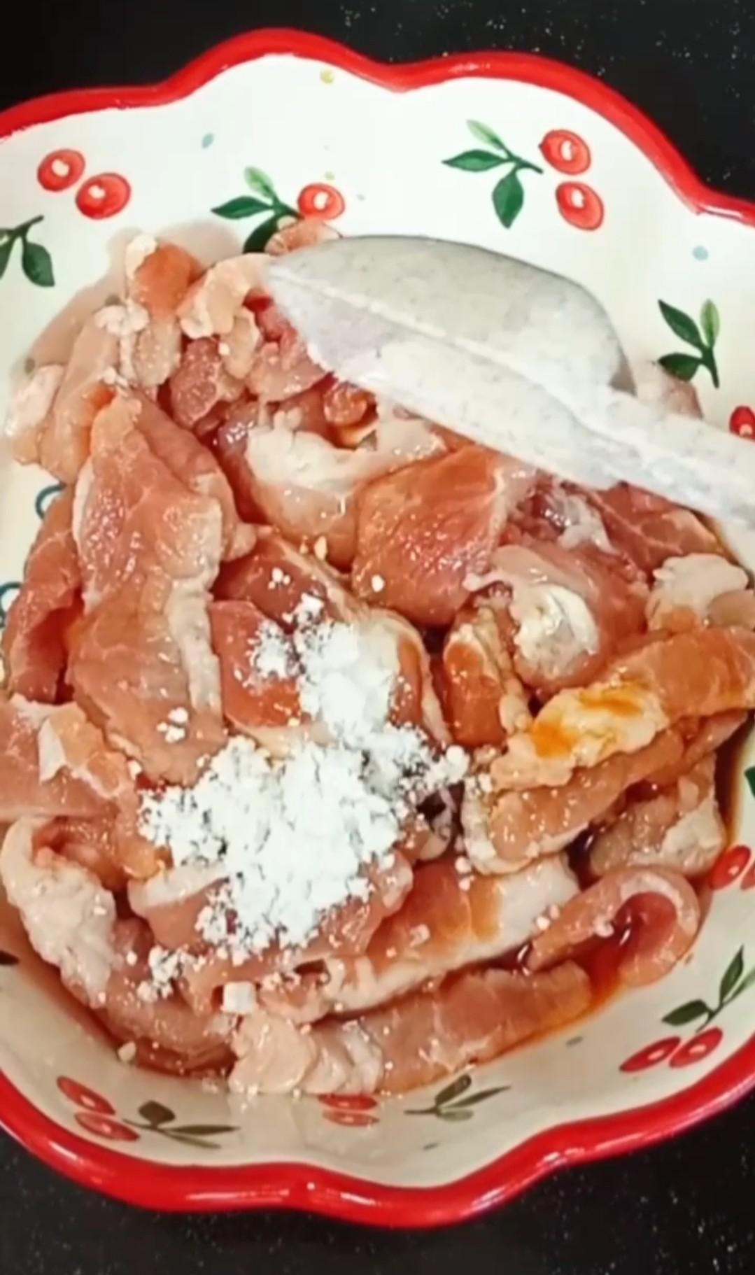 肉片炒絲瓜的做法-家常味炒菜譜