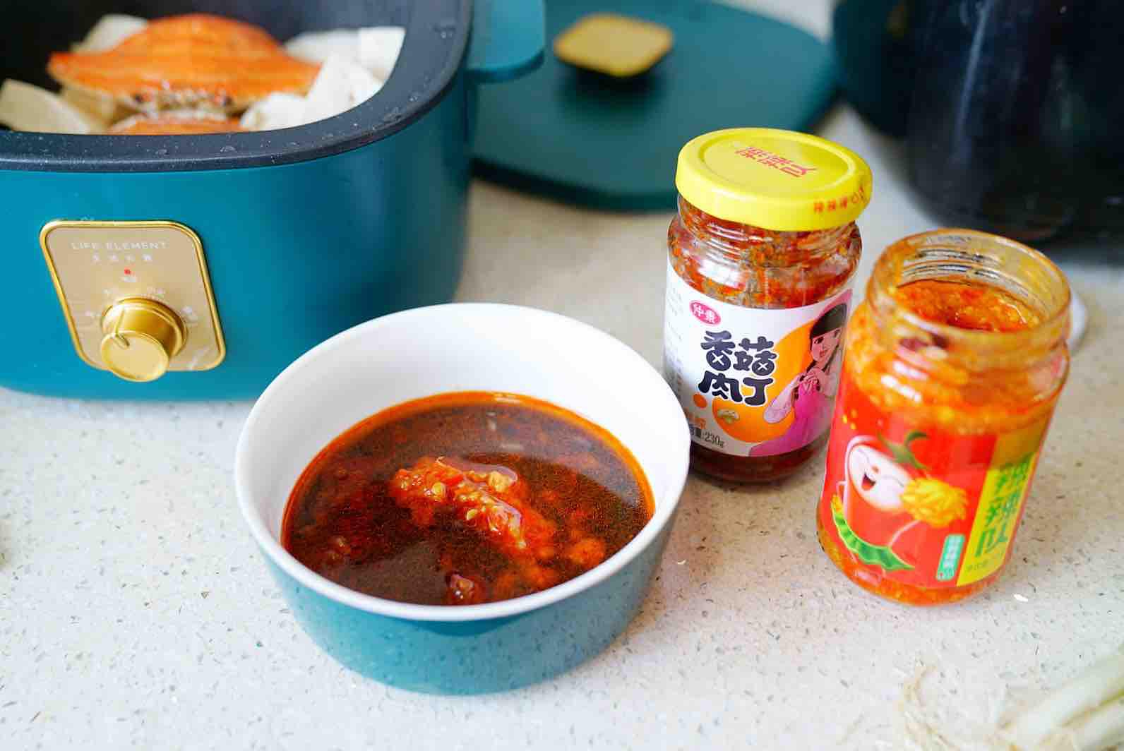 蟹燜豆腐的做法-咸鮮味燜菜譜