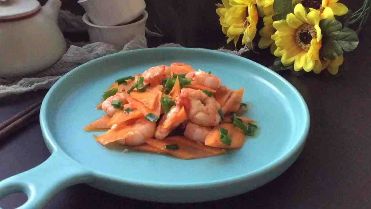胡蘿卜炒蝦仁的做法-家常味炒菜譜