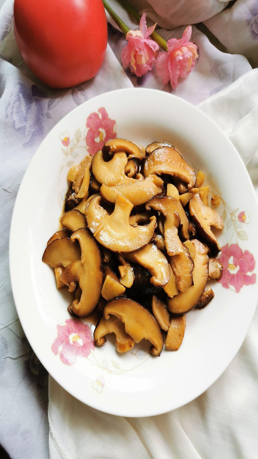 炒香菇的做法-家常味炒菜譜