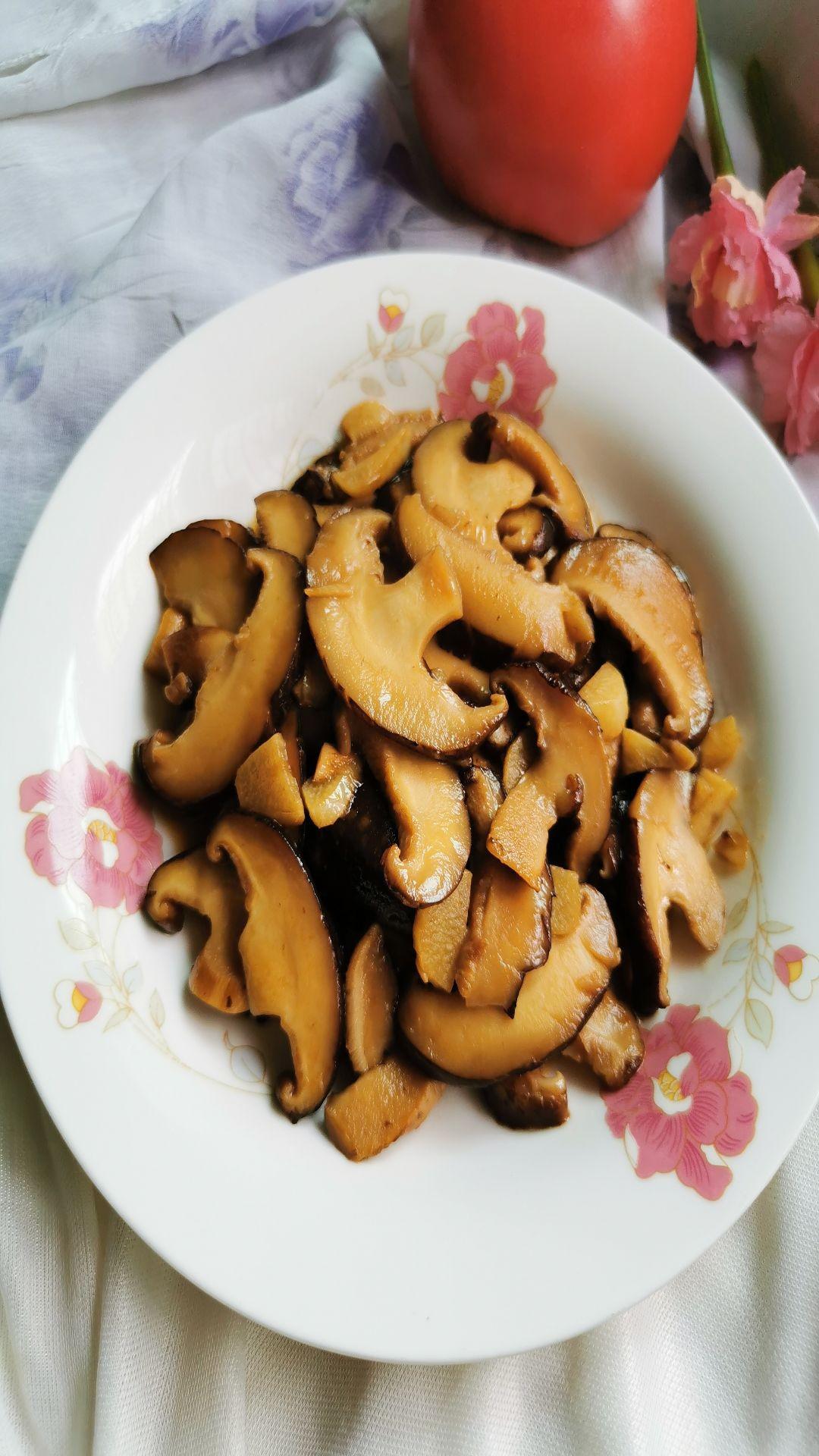 炒香菇的做法-家常味炒菜譜