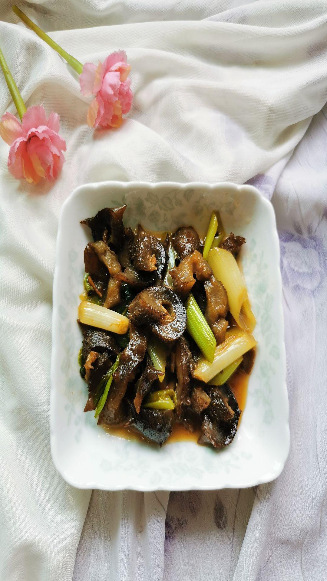 快手燒海參的做法-家常味炒菜譜