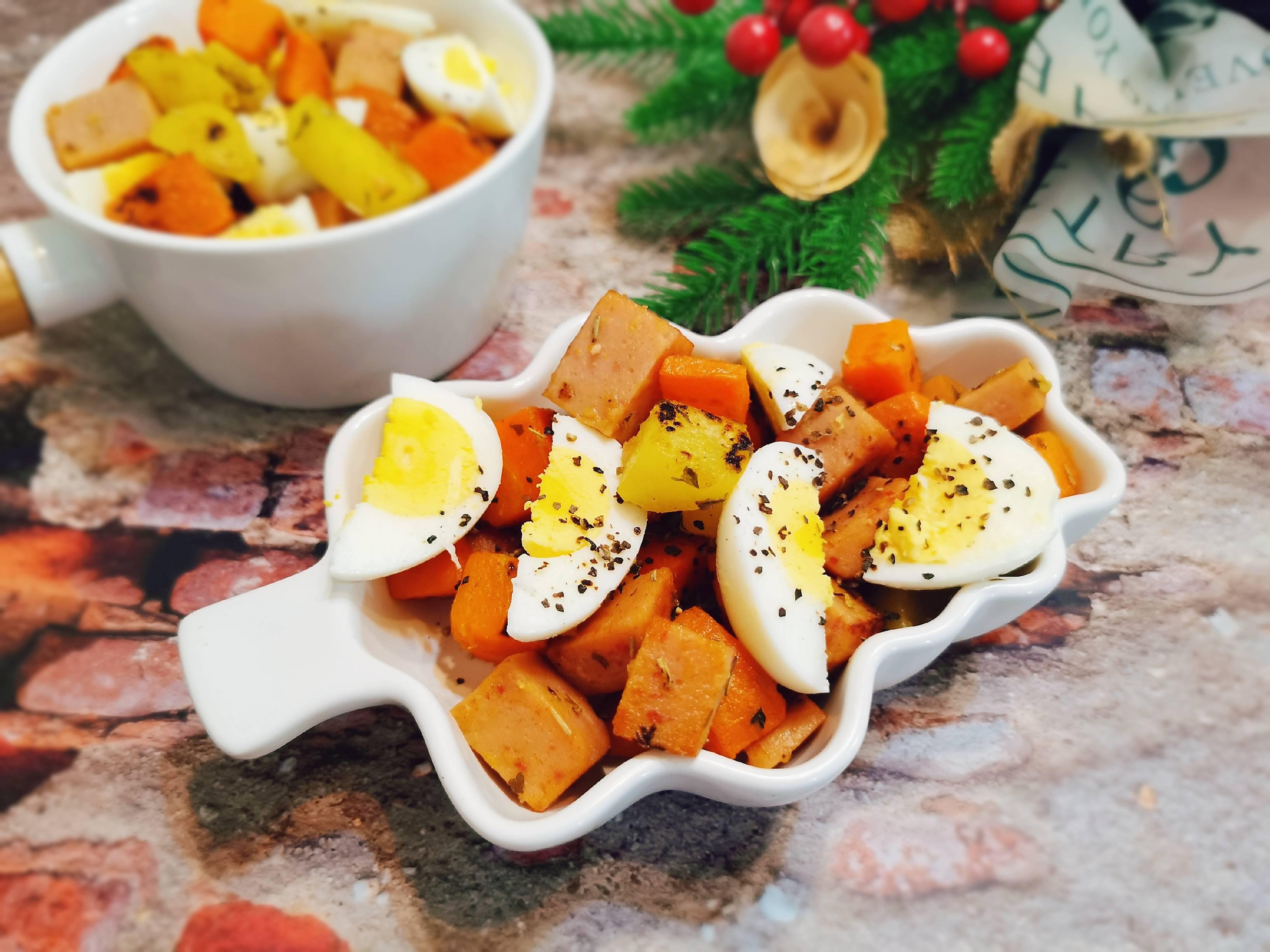 飽腹感極強的沙拉拼盤，蔬菜，雞蛋，肉應有盡有的做法-其它口味炒菜譜
