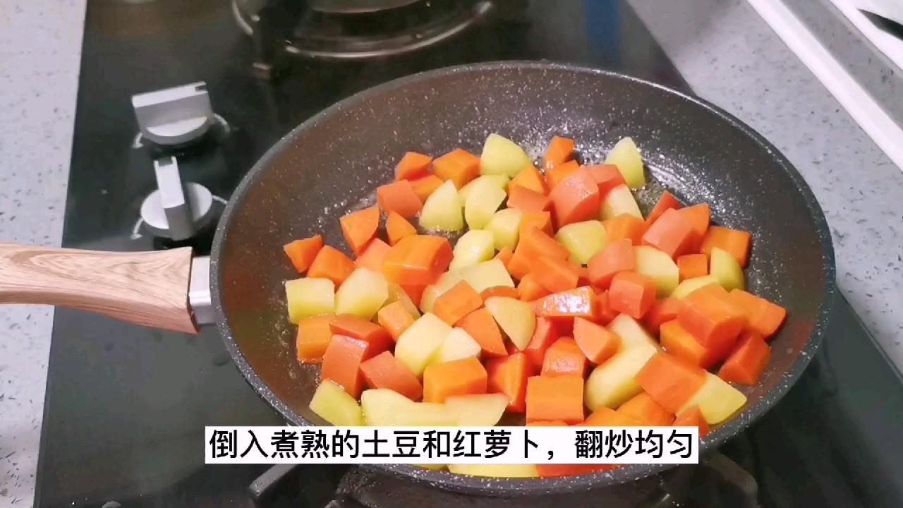 飽腹感極強的沙拉拼盤，蔬菜，雞蛋，肉應有盡有的做法-其它口味炒菜譜